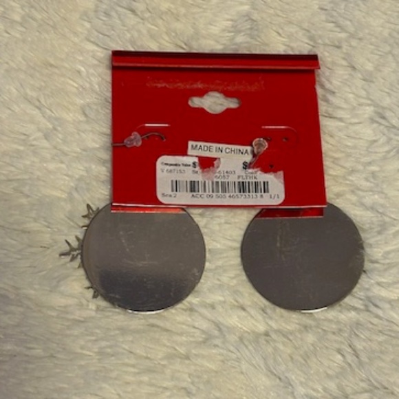 Snowflake earrings - New - Picture 3 of 3